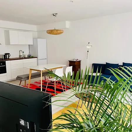 Messewohnung Duesseldorf 아파트 *